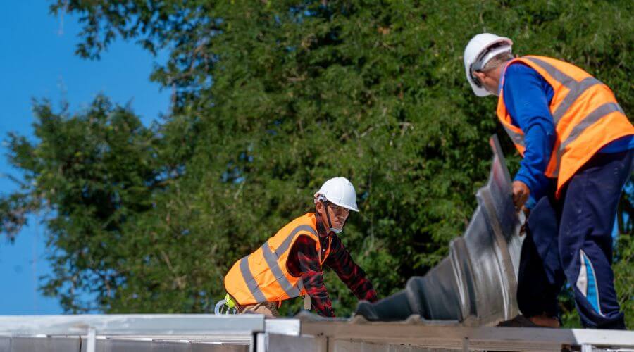 Expert top industrial roofings services in Roxana, KY